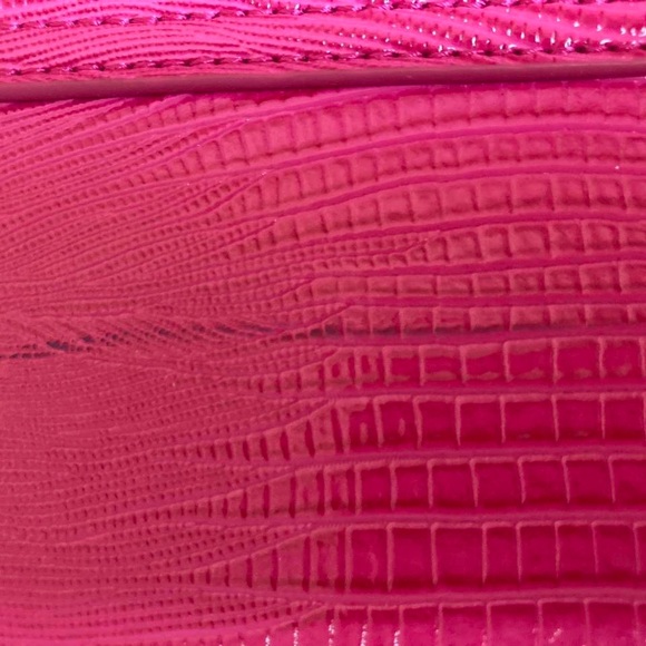 Hot pink y2k barbiecore vibes purse! - Picture 4 of 4